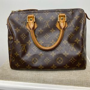 Vintage Louis Vuitton Speedy 25